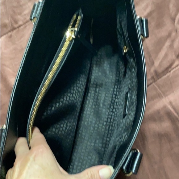 Kate Spade Handbag. New Condition! - Picture 8 of 16